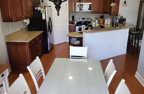 Forestbrook House | Family-friendly intracoastal Waterway retreat, minutes to downtown Myrtle Beach
