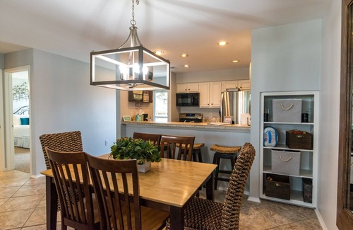 Granite Shoals Condo | Family-Friendly Lake LBJ Getaway, Beach, Pool, 1 King bed, 1 Queen bed, View