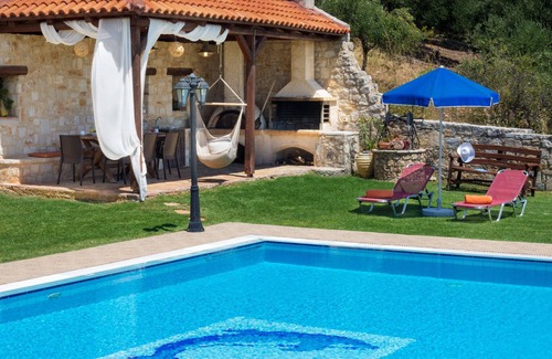Polemarchi Villa | Family Friendly Large Villa Iris w/Private Pool, Childrens Area & 4km to beach