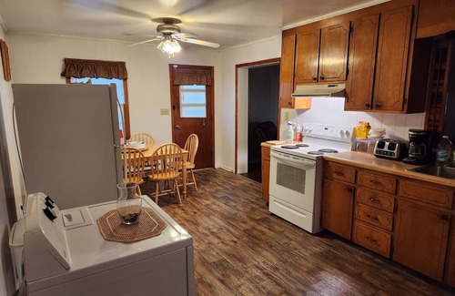 Franklin House | Family-Friendly Lodging - 3 Bedrooms