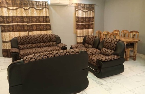Lome House | Family friendly Lodging for you