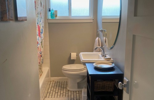 Los Gatos House | Family-Friendly Los Gatos Home