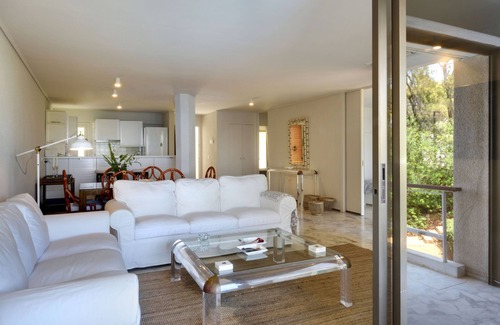 Vouliagmeni Apartment | Family friendly lux apartment by the beach w/pool,best view, 25mins from Athen