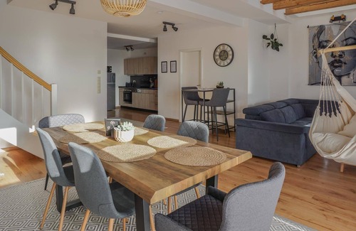 Mering Apartment | Family friendly maisonette apartment in the town center of Mering