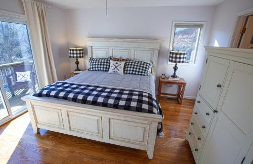 McGaheysville House | Family Friendly Massanutten Home with Beautiful Mountain Views!