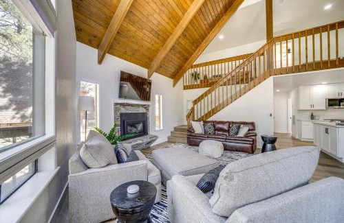 Munds Park House | Family Friendly Modern Cabin in Munds Park!