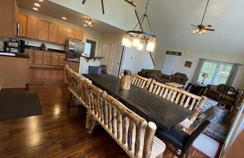 Stahlstown House | Family Friendly Mountain Getaway with Theater & Arcade in the Laurel Highlands