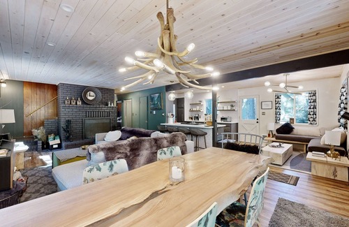 Arnold House | Family-friendly mountain home near private lake and slopes