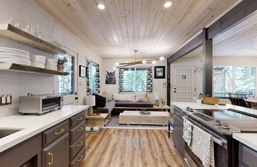 Arnold House | Family-friendly mountain home near private lake and slopes