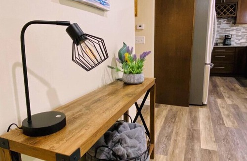 Kalamazoo Apartment | Family Friendly Nature Getaway near Golf Course