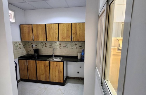 Abu Dhabi Apartment | Family Friendly, Near Airport, Central Location