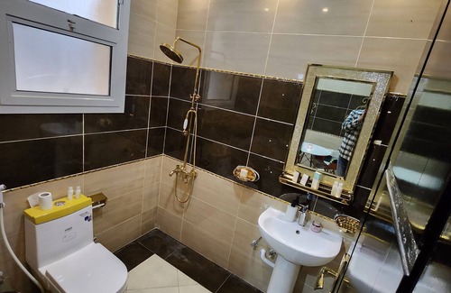 Abu Dhabi Apartment | Family Friendly, Near Airport, Central Location