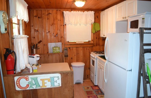 Lochmere Cottage | Family Friendly New Hamsphire Cottage Located On Lake Winnisquam