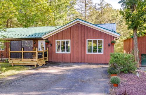 Newfield Apartment | Family-Friendly Newfield Studio 9 Mi to Ithaca!