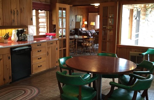 Land O Lakes Cottage | Family-friendly Northwoods Cottage & Guest House On Beautiful Crystal Lake