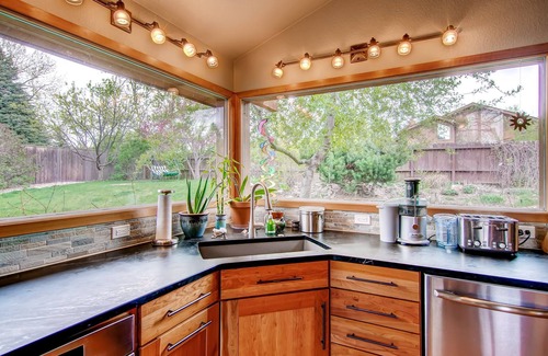 Arapahoe Ridge House | Family-Friendly Oasis 10 Minutes to Downtown Boulder
