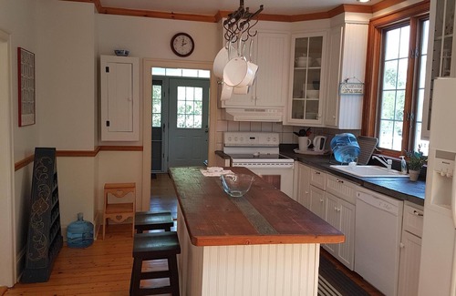Lunenburg House | Family Friendly Oceanfront Estate