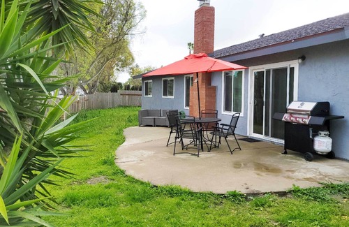North Valley House | Family-Friendly Oceanside Home: 5 Mi to Beach