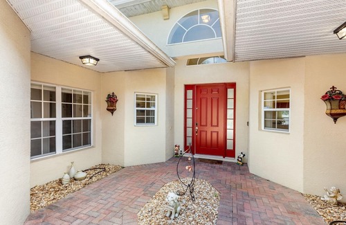 West Haven House | Family-Friendly Orlando Villa – Gated Community, Sleeps 9, Pool & Games Room