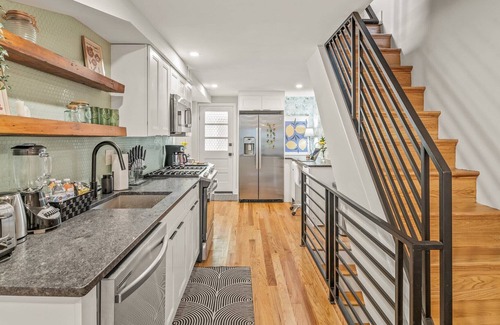 Passyunk Square House | Family Friendly Passyunk Sq Home with Game Room