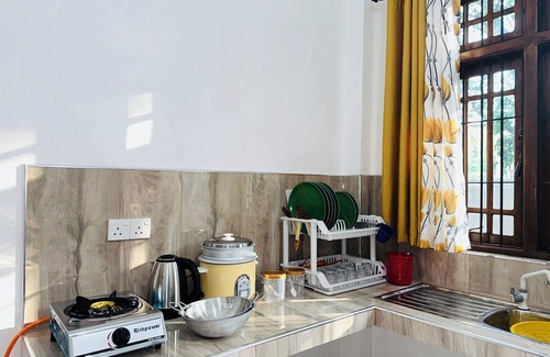 Anuradhapura Apartment | Family-Friendly, Quiet Apartments with Full Kitchen in Anuradhapura