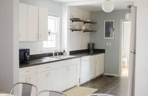 Audubon House | ☞Family Friendly | Quiet Neighborhood | Safe ☜
