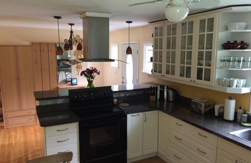 Lenox House | Family Friendly Raised Cape in the Center of Lenox Village