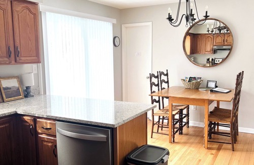 Woodstock House | Family Friendly Rancher with Large Fenced Yard, 5 mins from I-81.