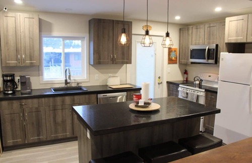Okanagan-Similkameen House | Family-Friendly Renovated Home Situated Between Manning Park and the Okanagan