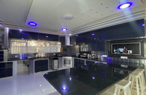Parow North House | Family-Friendly Retreat located in Parow North