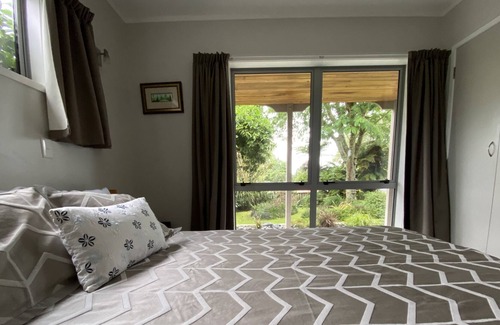 Lynmore House | Family friendly retreat close to forest and lakes.