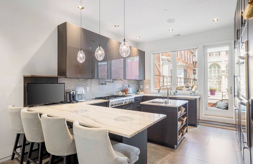 Rittenhouse Row House | Family Friendly Rittenhouse block