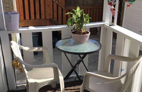 Belle Harbor House | Family Friendly Rockaway Beach Rental