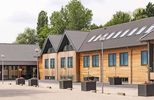 Uden Hotel | Family-Friendly Room Steps from De Maashorst Park & Trails