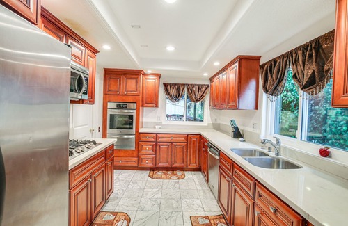 Northwest San Pedro House | Family-Friendly San Pedro Home: 3 Mi to Beach!