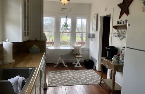 Glen Rose House | Family Friendly Spacious home on the Paluxy River