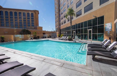 Anaheim Resort House | Family-Friendly Stay Near Disneyland, Knott’s Berry Farm & Honda Center