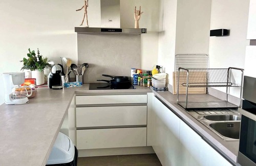 Northern Quarter Apartment | Family Friendly Stays Close to the Atomium