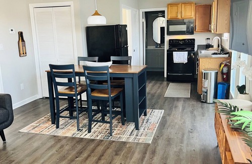 Forest Hills Apartment | Family Friendly suite perfect for Masters week!