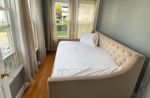 White Plains Apartment | Family Friendly Three Bedroom Apartment outside of NYC