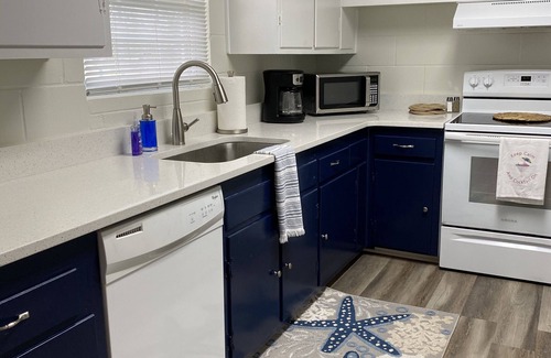 Panacea House | Family Friendly Beach House -Gator Dunes