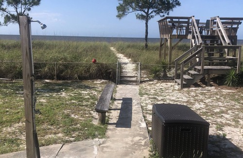 Panacea House | Family Friendly Beach House -Gator Dunes