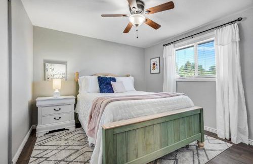 Cimarron Hills House | Family Friendly Getaway-4BR-Playset-Trampoline