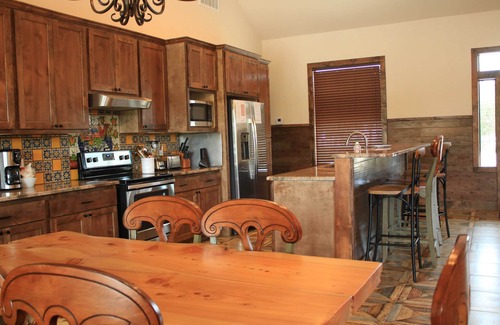 Sabinal House | Family-Friendly
