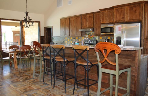 Sabinal House | Family-Friendly