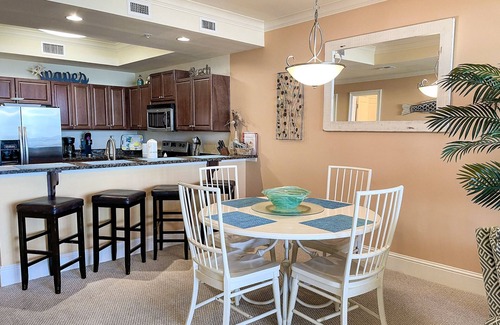 Dauphin Island Condo | Family Friendly 6th Floor Gulf Front Condo at Holiday Isle on Dauphin Island
