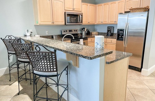 Dauphin Island Condo | Family Friendly Gulf Front Condo Recently Remodeled! Gulf Front View Sleeps 6