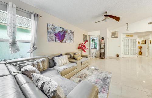 North Lauderdale House | Family-Friendly North Lauderdale Home with Grill!