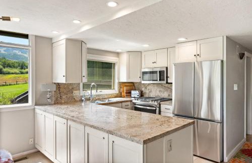 Snowmass Village House | Family friendly Snowmass retreat w. hot tub and pool. 5 minutes to resort
