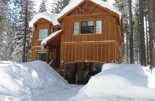 Pioneer Trail House | Family Friendly, Luxury, Private, Hot Tub & AC